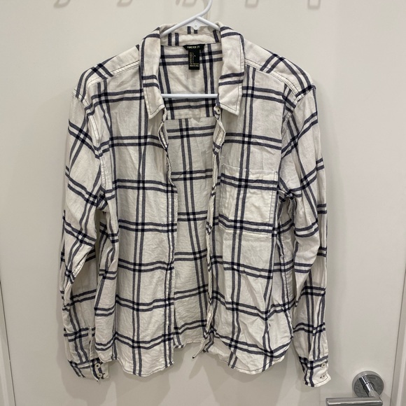 Women’s clothing - Picture 4 of 8